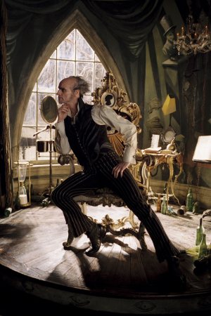 snicket-still02.jpg