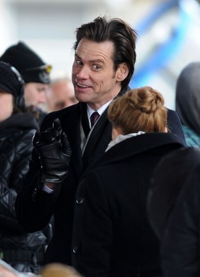 penguins-ontheset30.jpg
