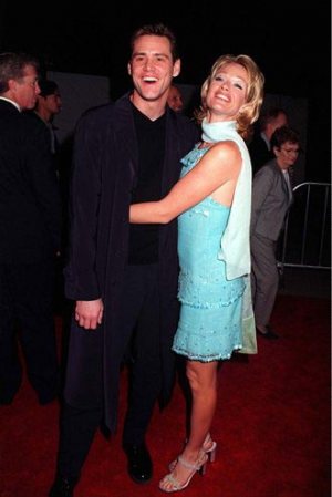 Liar Liar - Premiere
Jim Carrey and Lauren Holly at the "Liar Liar" premiere
Keywords: Jim Carrey Lauren Holly Liar Liar Red Carpet Premiere