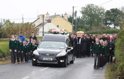 funeral009.jpg
