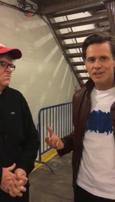 michael-moore-backstage062.jpg