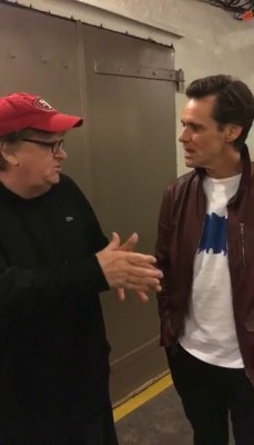 michael-moore-backstage125.jpg