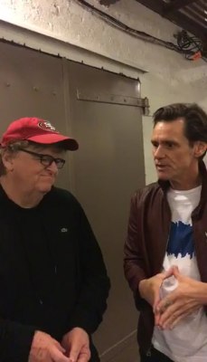 michael-moore-backstage136.jpg